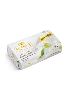 Classic Creamy White Flowers